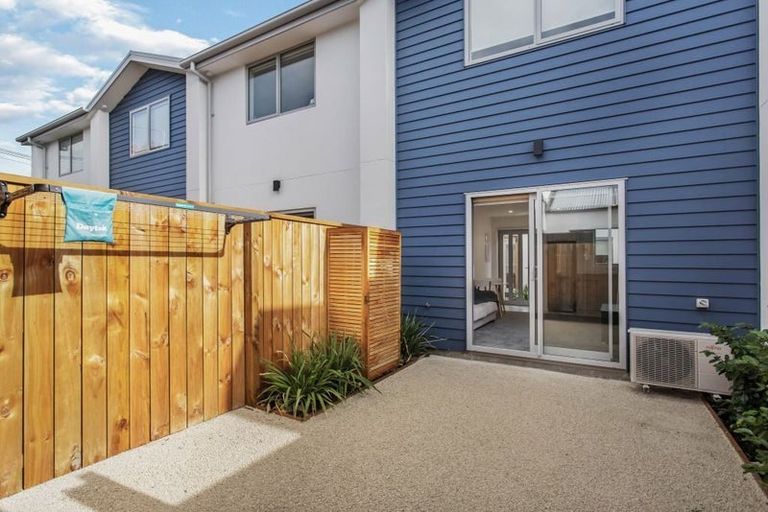 Photo of property in 4/318 Armagh Street, Christchurch Central, Christchurch, 8011