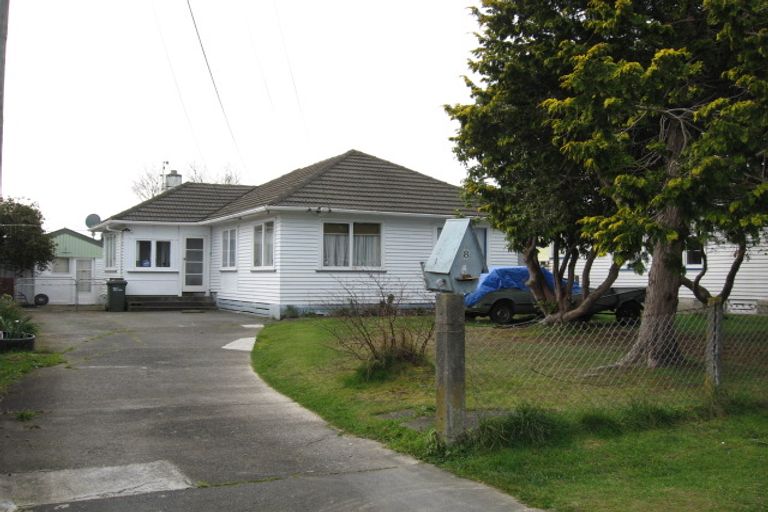 Photo of property in 8 Hunt Street, Wainuiomata, Lower Hutt, 5014