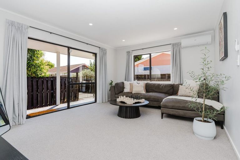 Photo of property in 15c Breckons Avenue, Nawton, Hamilton, 3200