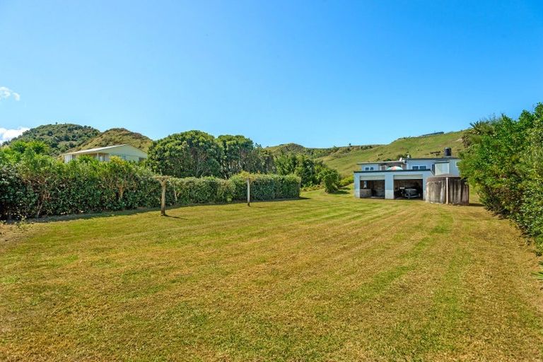 Photo of property in 118 Newcastle Street, Mahia, Nuhaka, 4198