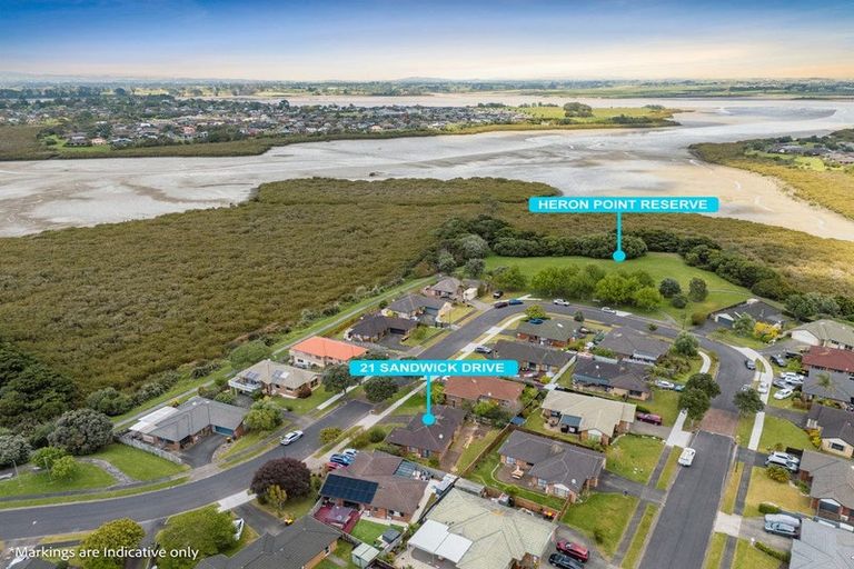 Photo of property in 21 Sandwick Drive, Weymouth, Auckland, 2103