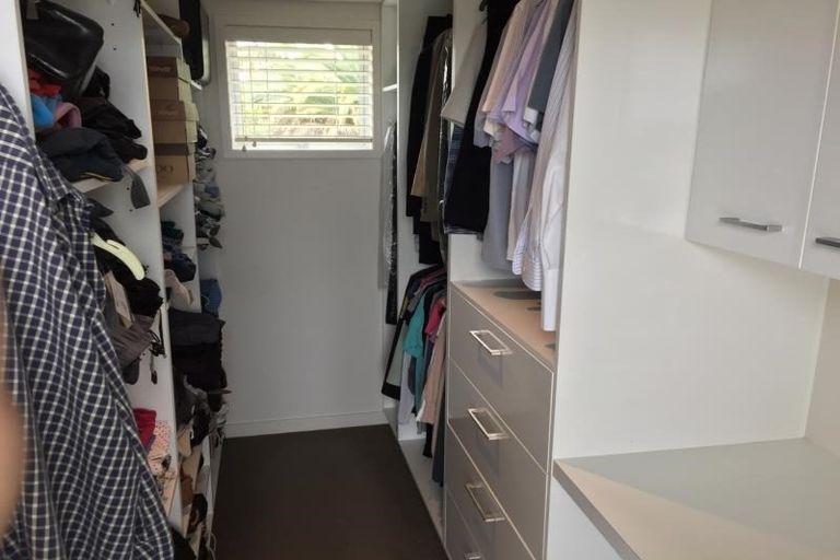 Photo of property in 47 Spinnaker Drive, Te Atatu Peninsula, Auckland, 0610