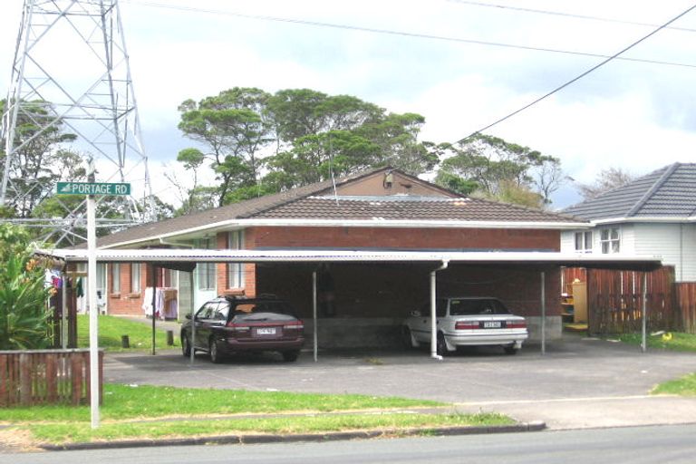 Photo of property in 3/76 Portage Road, New Lynn, Auckland, 0600