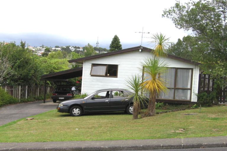 Photo of property in 2/46 Stredwick Drive, Torbay, Auckland, 0630