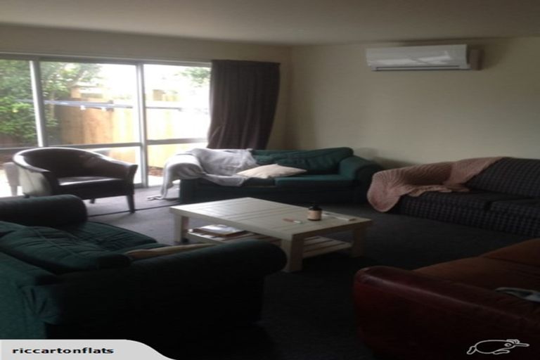 Photo of property in 28 Balgay Street, Upper Riccarton, Christchurch, 8041
