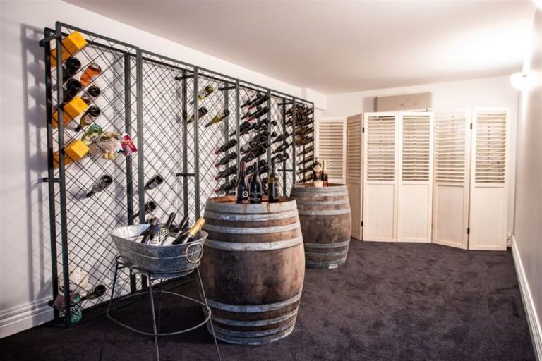 Photo of property in 127 Regent's Park Drive, Casebrook, Christchurch, 8051