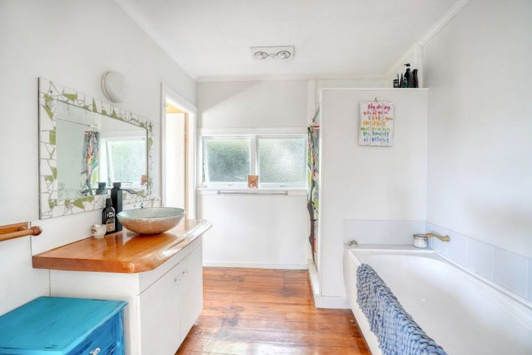 Photo of property in 90 Park Street, Hokitika, 7810