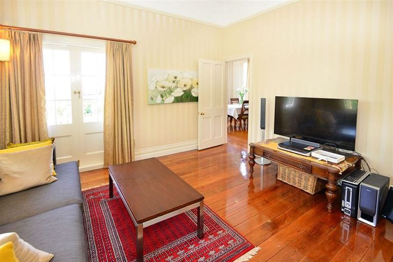Photo of property in 306 Glengarry Road, Glen Eden, Auckland, 0602