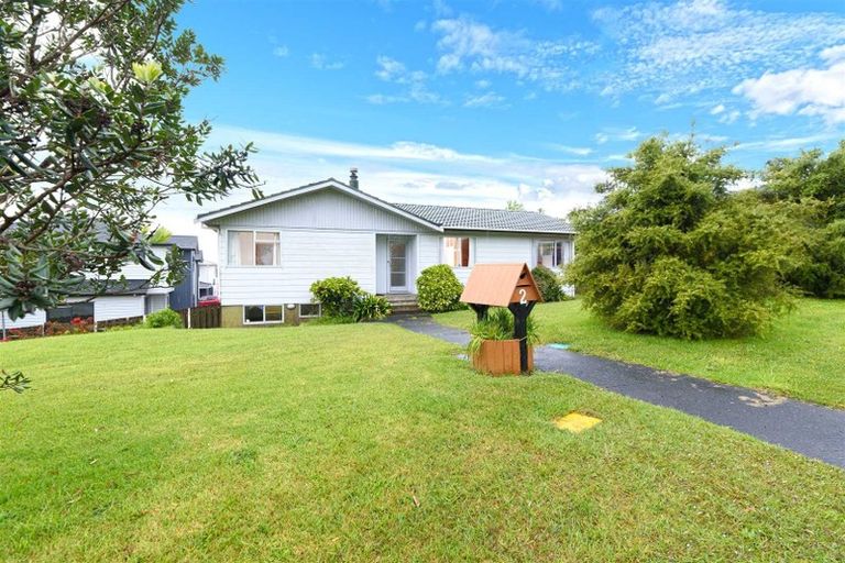 Photo of property in 2 Terra Nova Street, Glen Eden, Auckland, 0602