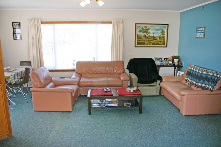 Photo of property in 22 Palmer Place, Taieri Beach, Brighton, 9091