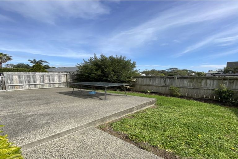 Photo of property in 89a Clovelly Road, Bucklands Beach, Auckland, 2012
