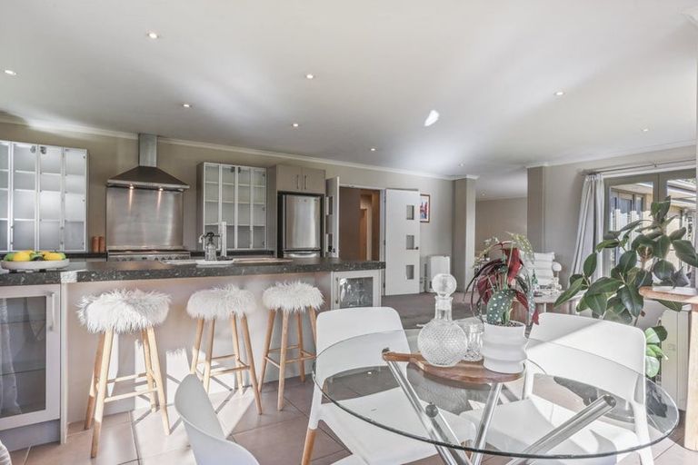 Photo of property in 2 Ascot Place, Rangiora, 7400