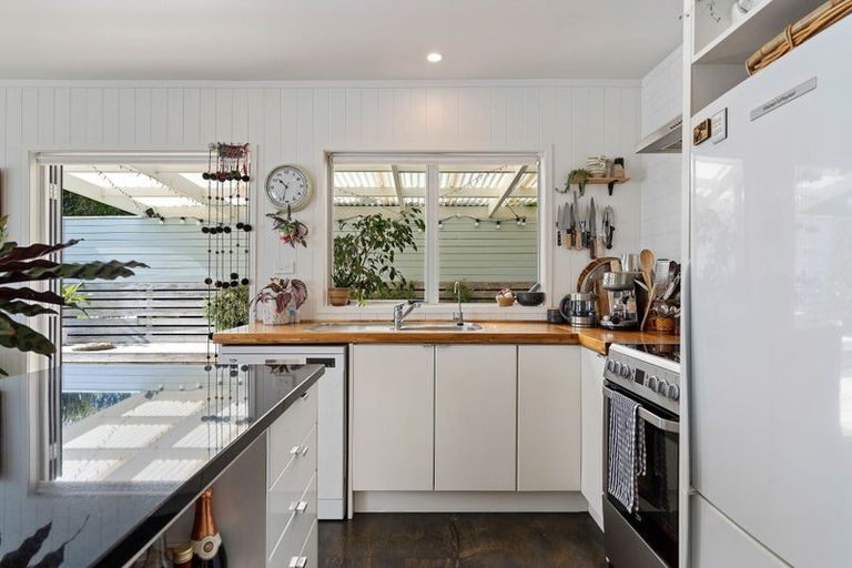 Photo of property in 105 Ngati Porou Place, Whangamata, 3620