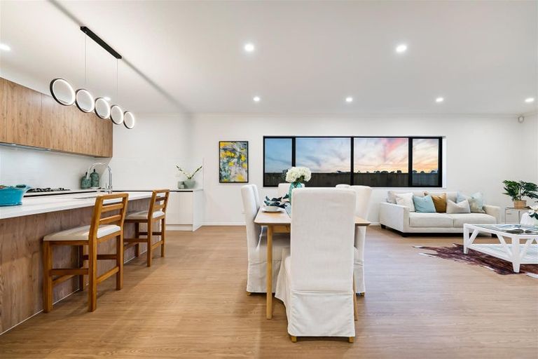 Photo of property in 61 Ta Moko Drive, Gulf Harbour, 0930