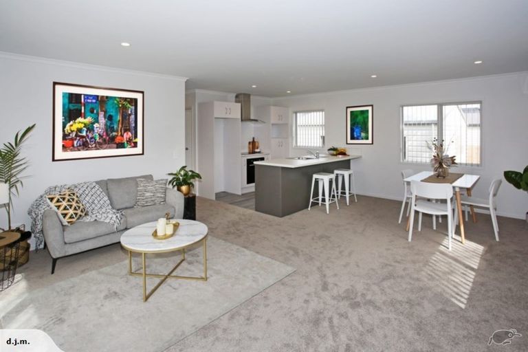 Photo of property in 14a Racecourse Road, Waiuku, 2123