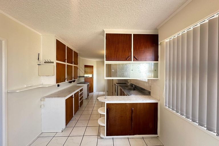 Photo of property in 42 Harania Avenue, Favona, Auckland, 2024