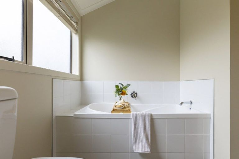 Photo of property in 1/745 Acacia Bay Road, Acacia Bay, Taupo, 3330