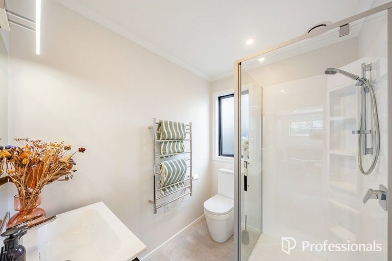 Photo of property in 4 Aston Crescent, Wallaceville, Upper Hutt, 5018
