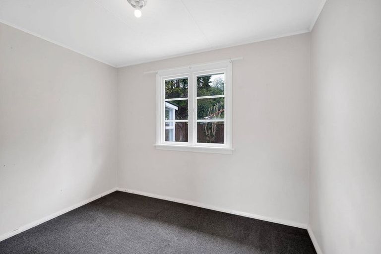 Photo of property in 19a Lorna Street, Lynmouth, New Plymouth, 4310