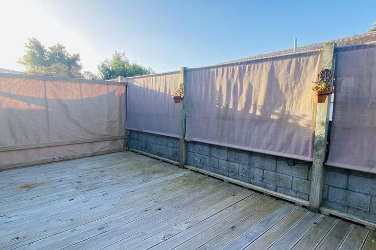 Photo of property in 1 Aurea Avenue, Pakuranga, Auckland, 2010