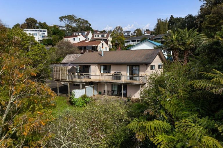 Photo of property in 64 Langana Avenue, Browns Bay, Auckland, 0630