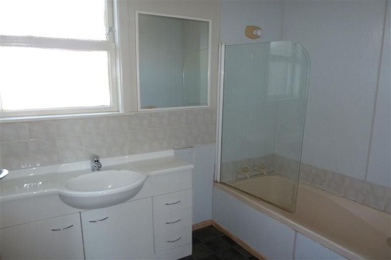 Photo of property in 213 Bairds Road, Otara, Auckland, 2023