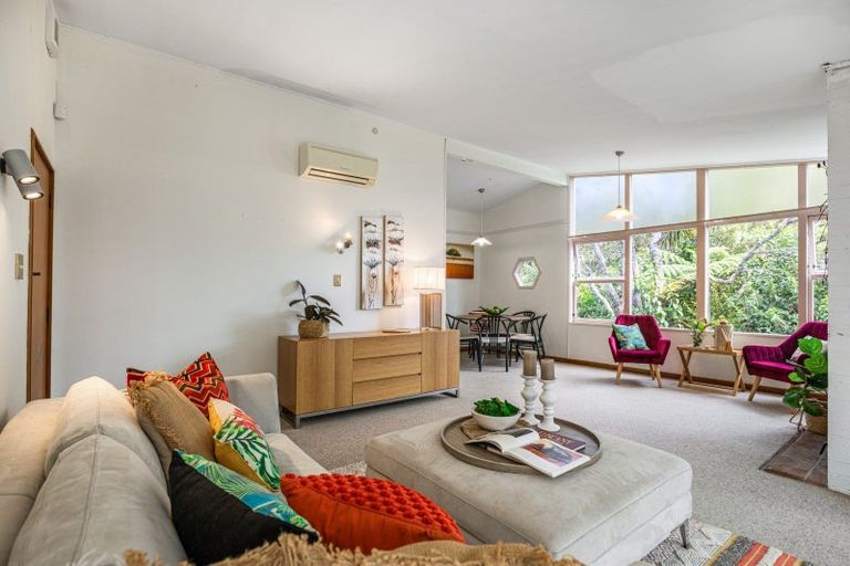 Photo of property in 224 Glengarry Road, Glen Eden, Auckland, 0602