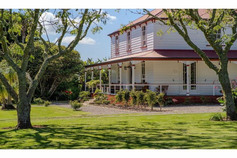 Photo of property in 374 Te Ahu Ahu Road, Waimate North, Kaikohe, 0472