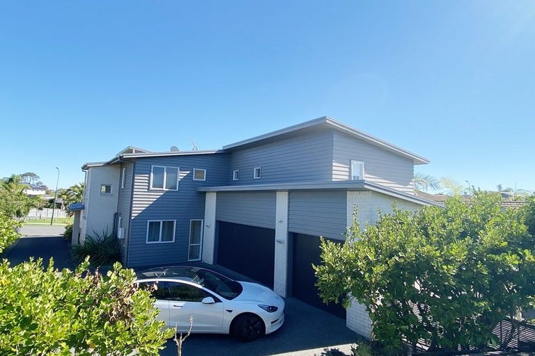 Photo of property in 22 Pine Harbour Parade, Beachlands, Auckland, 2018
