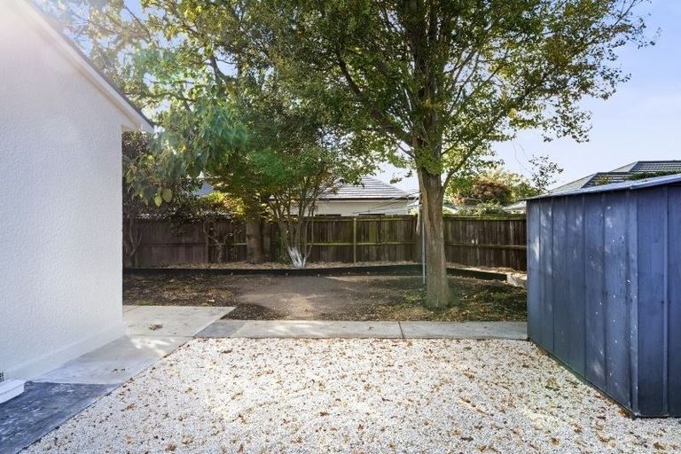 Photo of property in 24 Plynlimon Road, Fendalton, Christchurch, 8052