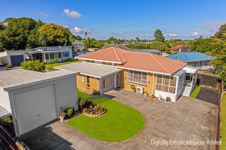 Photo of property in 47b Churchill Avenue, Manurewa, Auckland, 2102