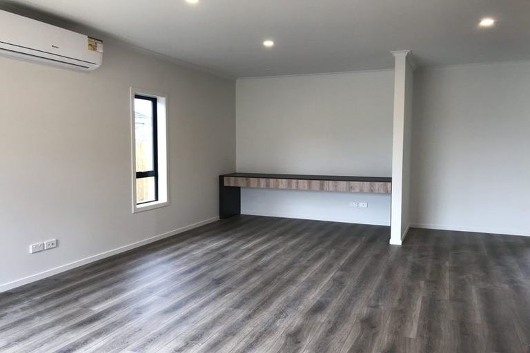 Photo of property in 25 Ruru Street, Cambridge, 3434