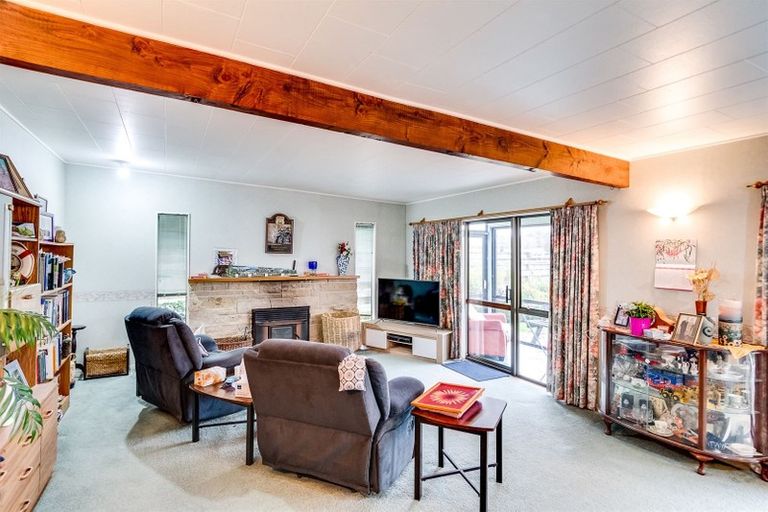 Photo of property in 14 Stiles Avenue, Waipukurau, 4200