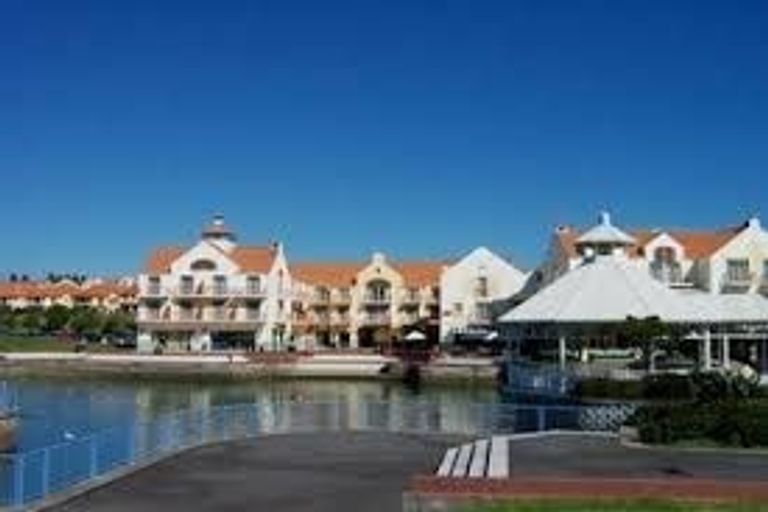 Photo of property in 77a Pinecrest Drive, Gulf Harbour, Whangaparaoa, 0930