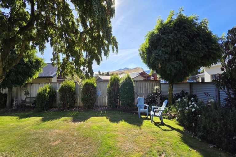 Photo of property in 45 Onslow Road, Lake Hayes, Queenstown, 9304