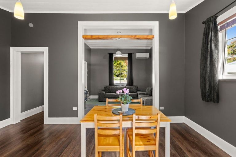 Photo of property in 85 Milton Road, Bluff Hill, Napier, 4110