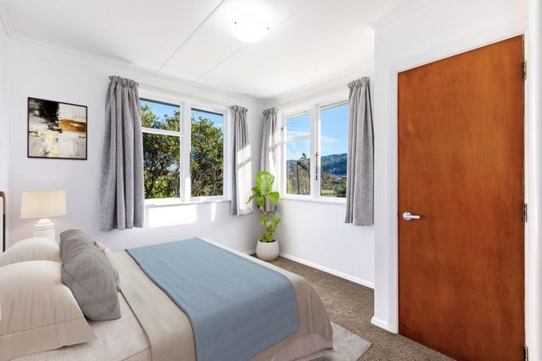 Photo of property in 25 Mckillop Street, Ranui, Porirua, 5024