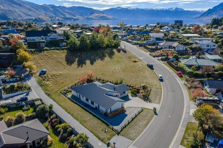 Photo of property in 39 Nichol Street, Lake Hawea, Wanaka, 9382