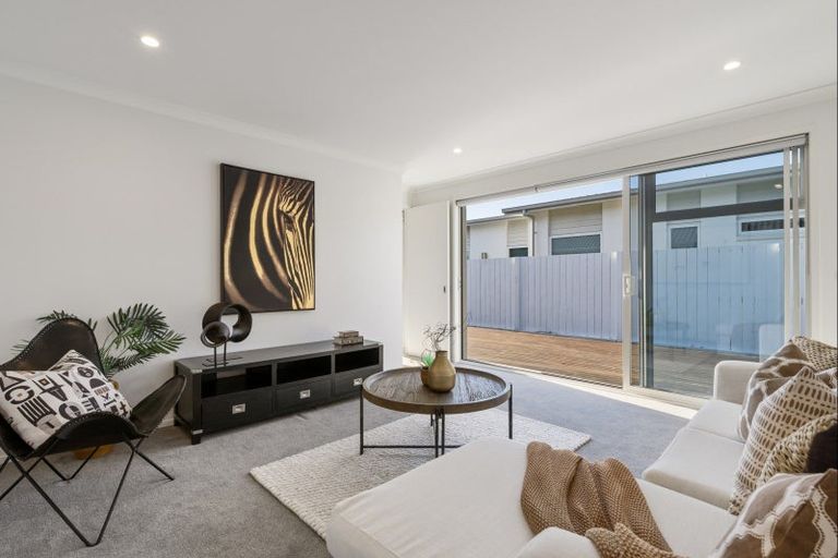 Photo of property in 83 Sandhurst Drive, Papamoa Beach, Papamoa, 3118