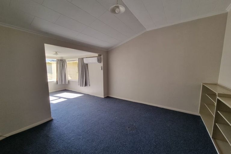 Photo of property in 52 Thompson Street, Mount Cook, Wellington, 6011