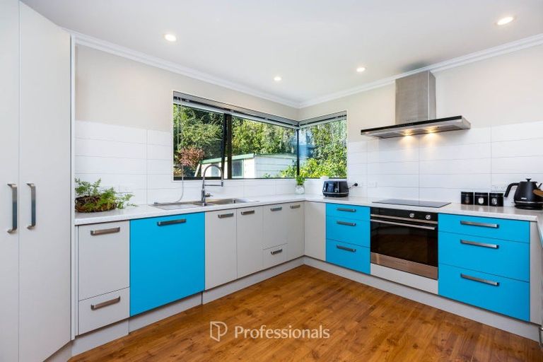 Photo of property in 18 Clearwater Terrace, Brown Owl, Upper Hutt, 5018