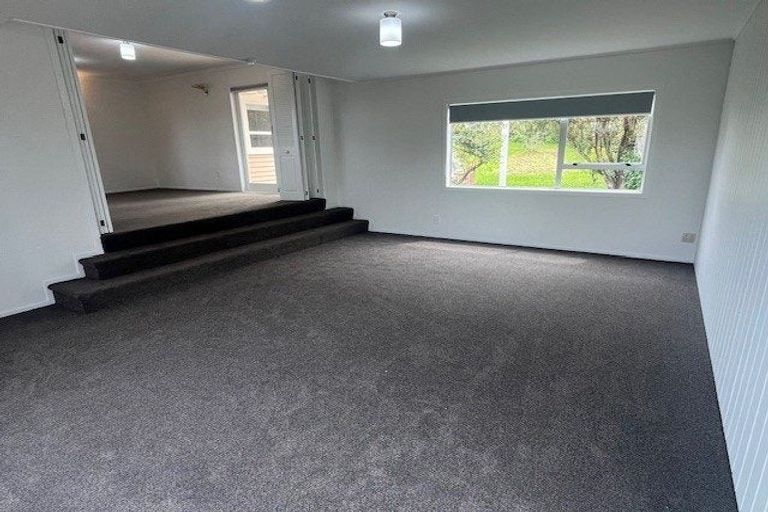 Photo of property in 63 Litten Road, Cockle Bay, Auckland, 2014