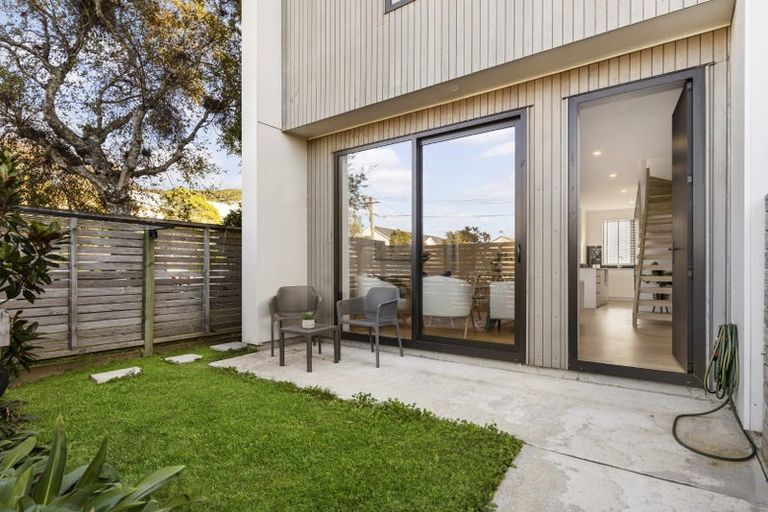 Photo of property in 10d Beauchamp Street, Karori, Wellington, 6012