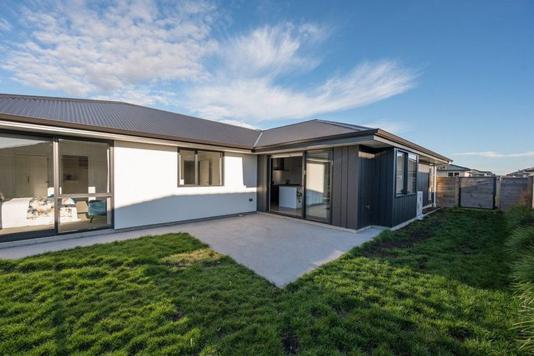 Photo of property in 8 Esher Lane, Richmond, 7020