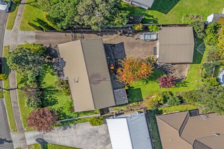 Photo of property in 3 Augustus Earle Place, Pukehangi, Rotorua, 3015