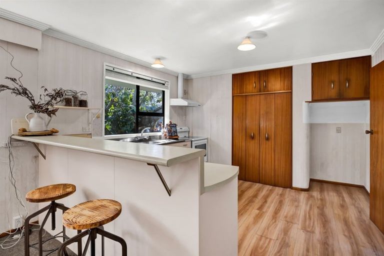 Photo of property in 240 Waihi Road, Hawera, 4610