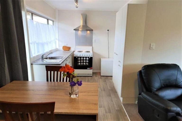 Photo of property in 64 Glenvar Road, Torbay, Auckland, 0630