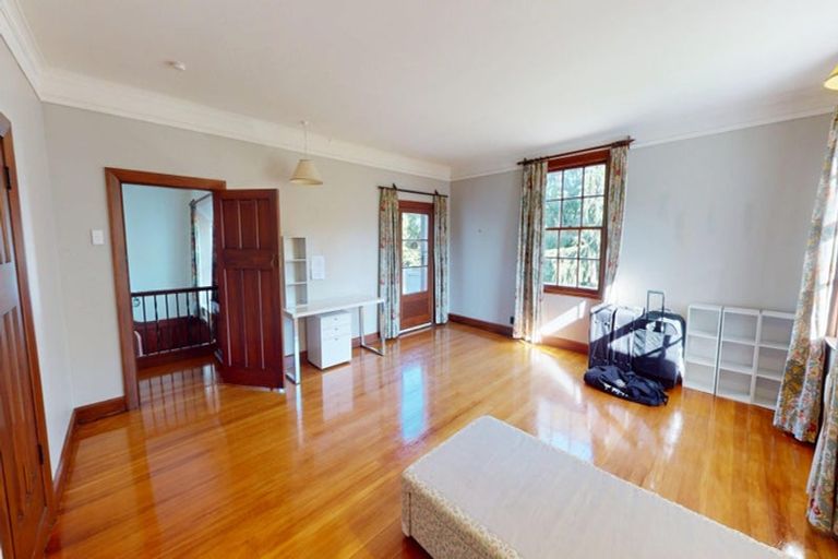 Photo of property in Arlesford House, 202 State Highway 3, Westmere, Whanganui, 4574