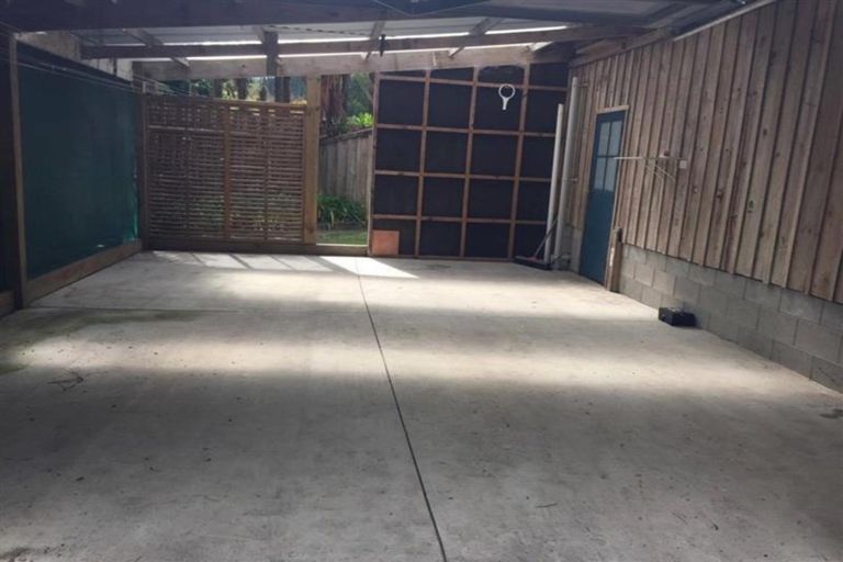 Photo of property in 12a Croft Lane, Riverhead, Albany, 0793