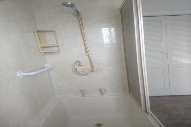 Photo of property in 10 Hinemoa Street, Onerahi, Whangarei, 0110